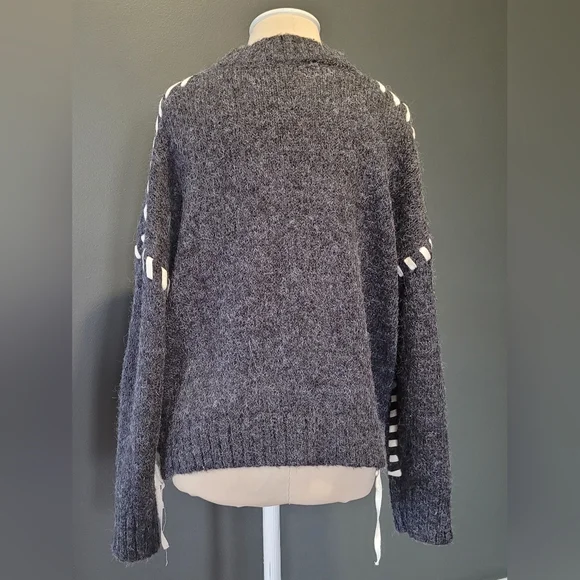 HL AFFAIR Sweater. Size: L - Picture 5 of 14